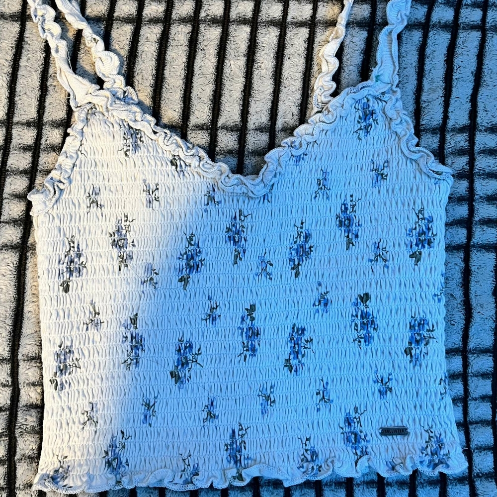 Hollister white with flowers tank top size M